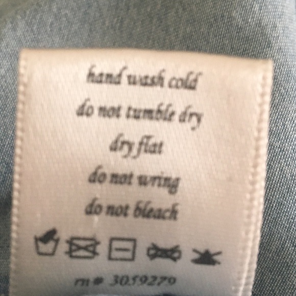 Alta soft chambray top/tab sleeves size M - Picture 5 of 5